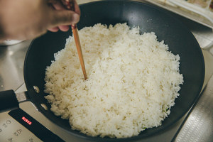 蚕豆焖饭