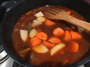 红烧牛肉土豆 （独家秘制）