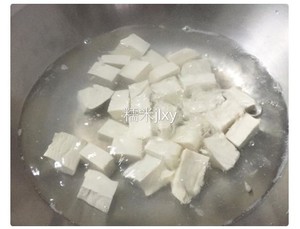 咸蛋烧豆腐～～孩子爱吃的下饭菜！