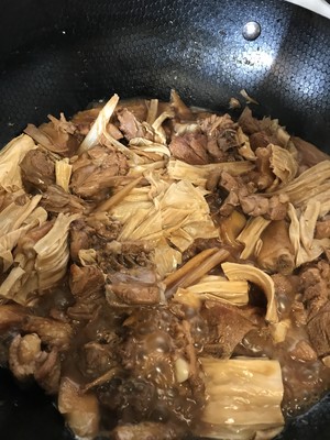 腐竹焖鸭肉