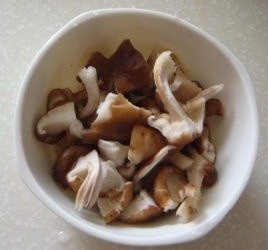 香菇炒油菜