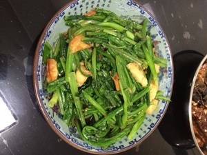 鱼丸油麦菜