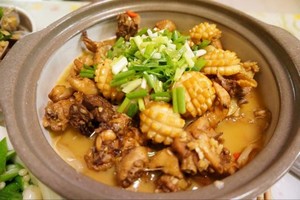 鲍鱼鸡煲