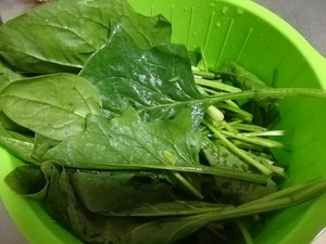 虾米菠菜炒鸡蛋