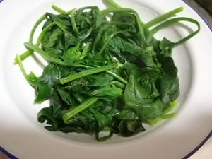 虾米菠菜炒鸡蛋