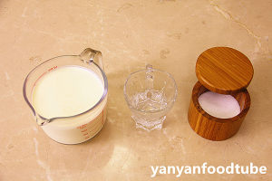 家庭自制黄油和酪乳 Homemade Butter and Butter Milk