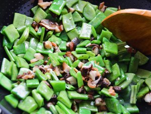 家乡扁豆肉饭