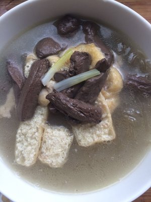 南京鸭血粉丝汤