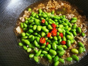 下饭菜：肉沫毛豆